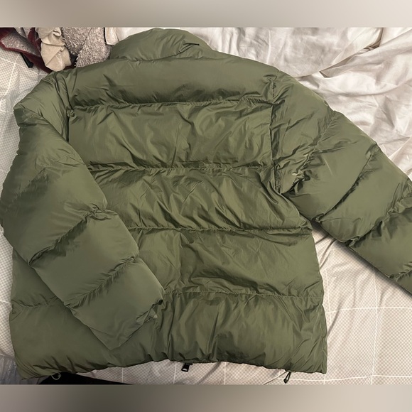 New Jordan Puffer Jacket - Picture 2 of 4